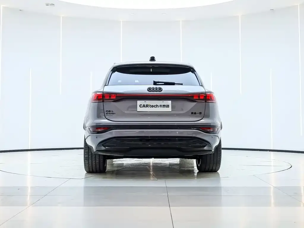 Audi Q6L e-tron — фото 4
