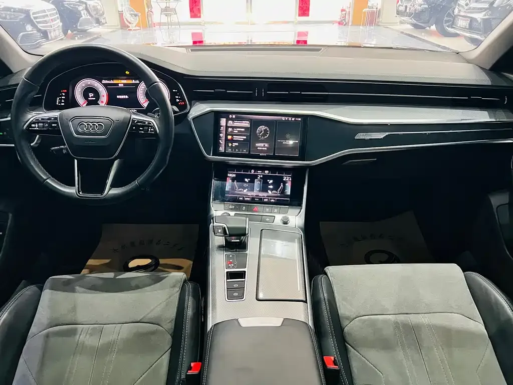 Audi A6L 2021 из CN, фото 7