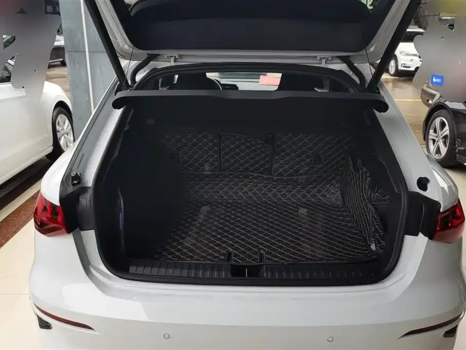 Audi A3 2022 из CN, фото 9