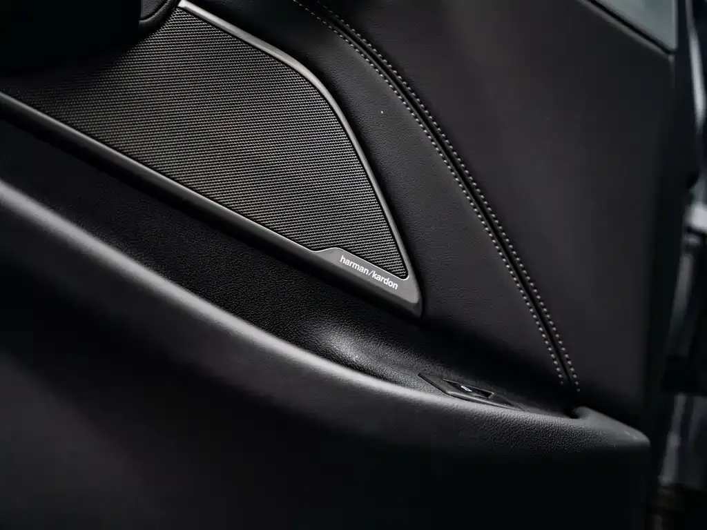BMW 5 Series (Import) — фото 3