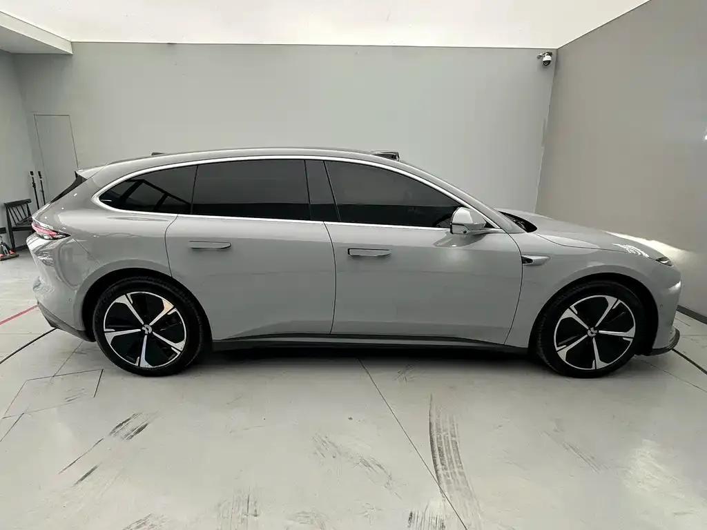 NIO ET5T 2024 из CN, фото 10