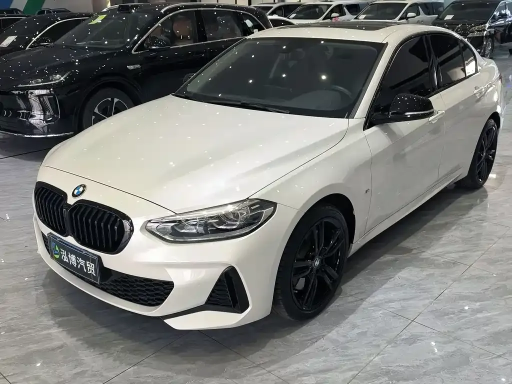 BMW 1 Series — фото 1