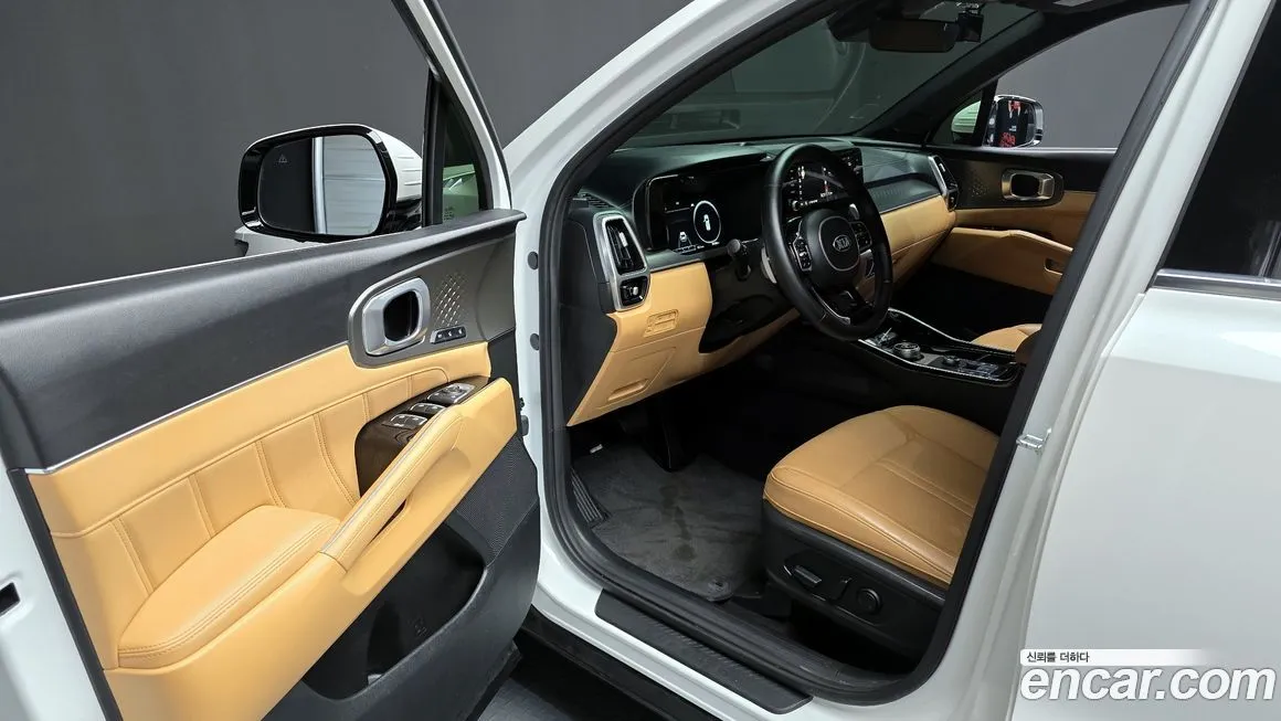 Kia Sorento — фото 5