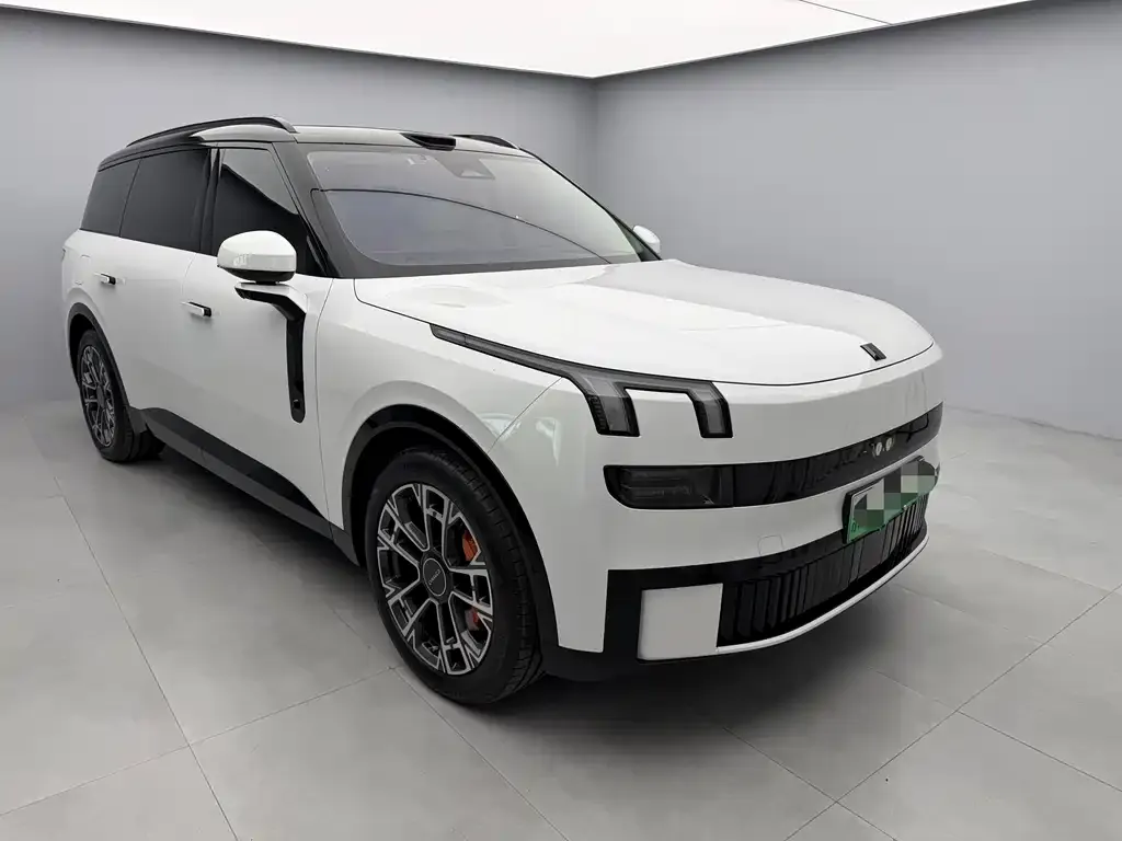 Lynk & Co 900 2025 из CN, фото 1