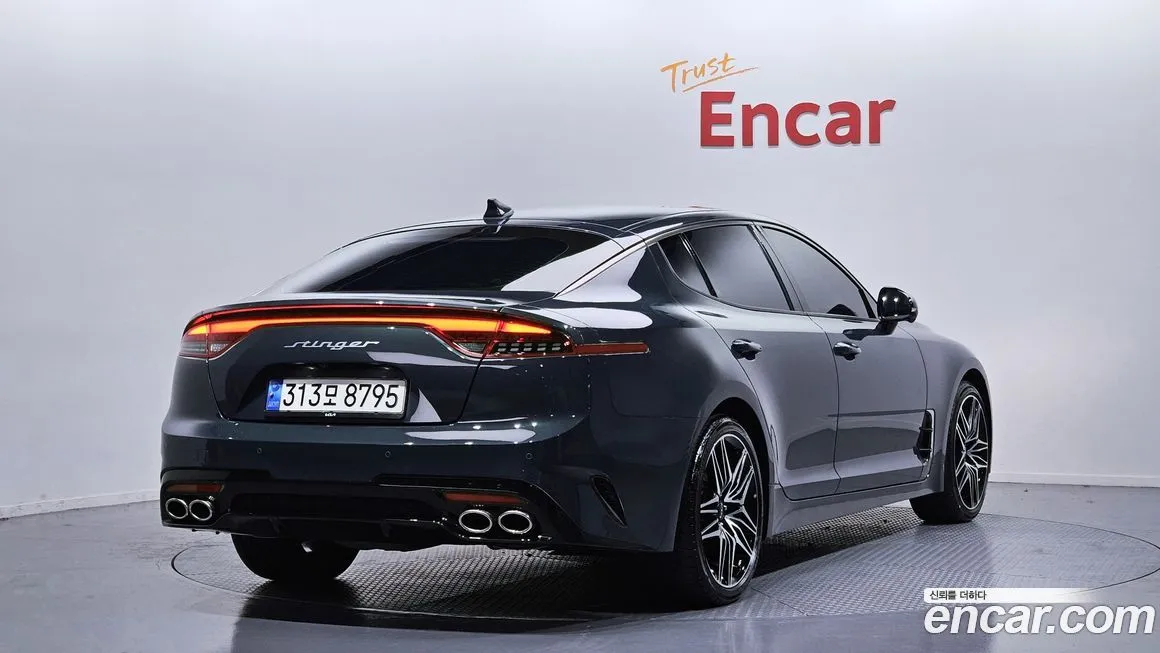 Kia Stinger 2023 из KR, фото 5