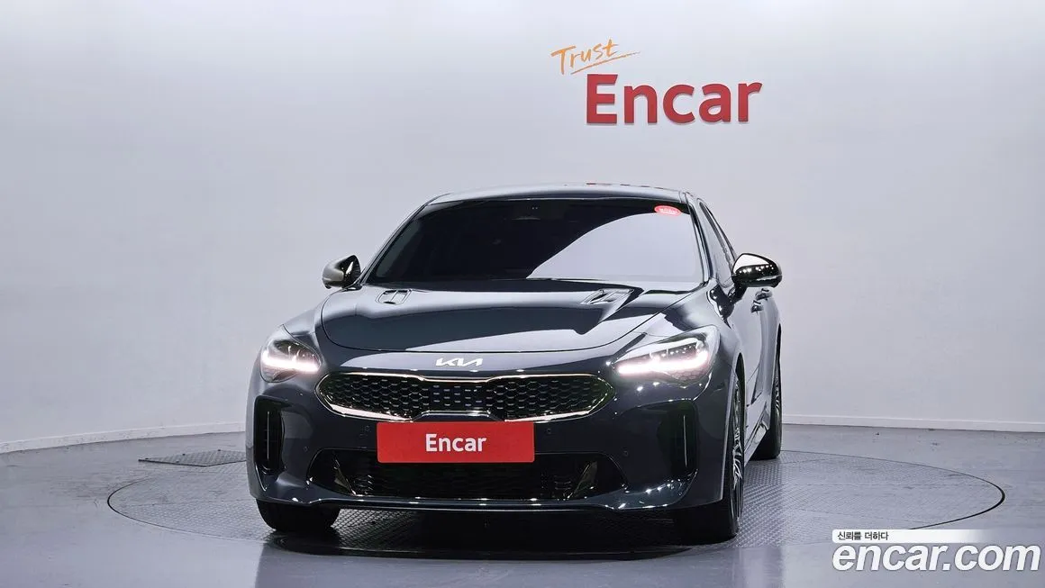 Kia Stinger 2023 из KR, фото 3