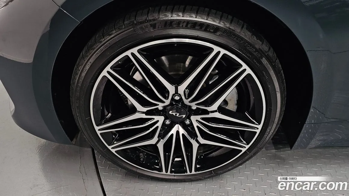 Kia Stinger 2023 из KR, фото 10