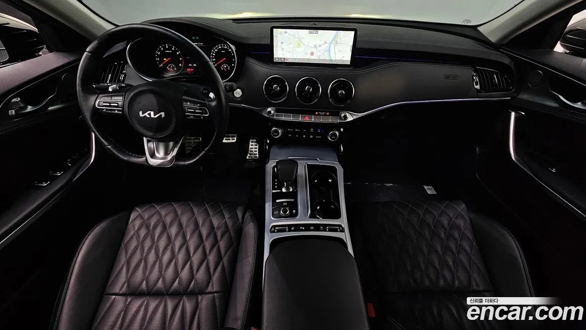 Kia Stinger 2023 из KR, фото 6