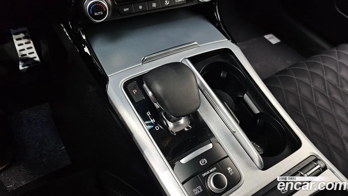 Kia Stinger 2023 из KR, фото 2