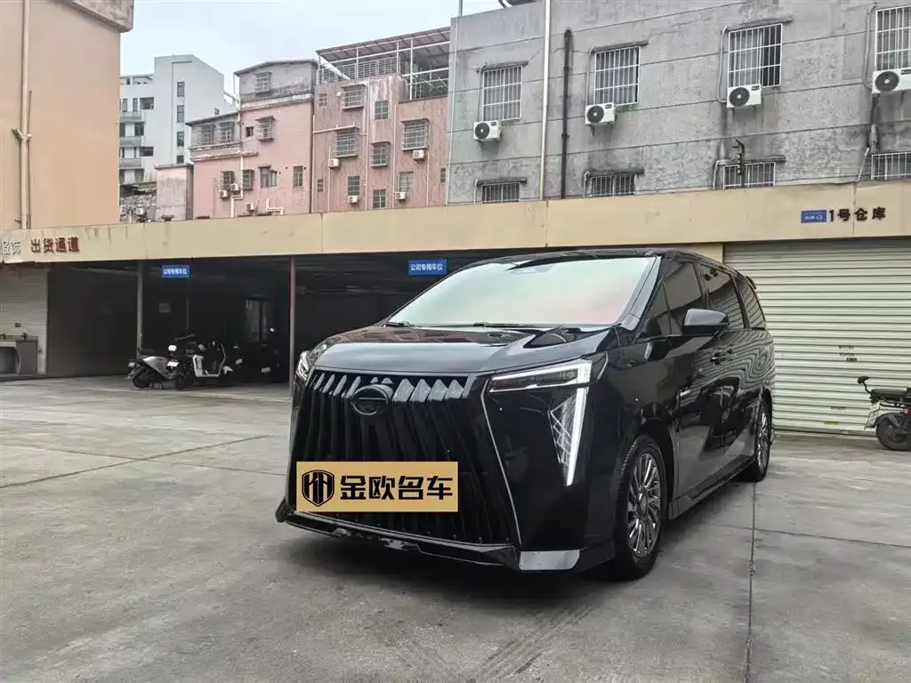 GAC Motor Trumpchi M8 — фото 1