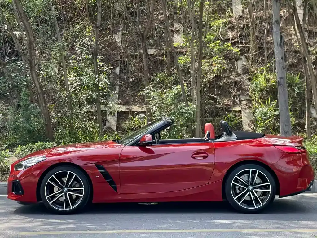 BMW Z4 2023 из CN, фото 9