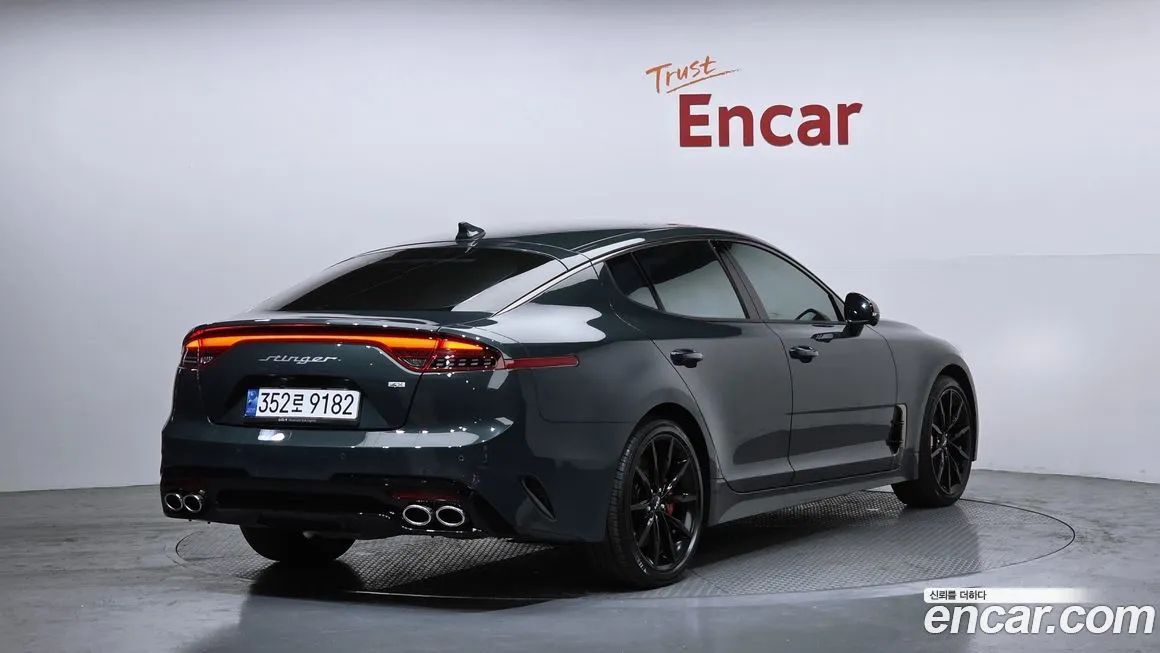 Kia Stinger 2023 из KR, фото 4