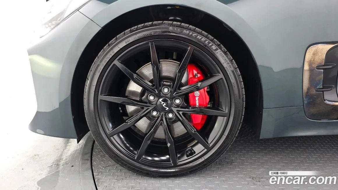Kia Stinger 2023 из KR, фото 8