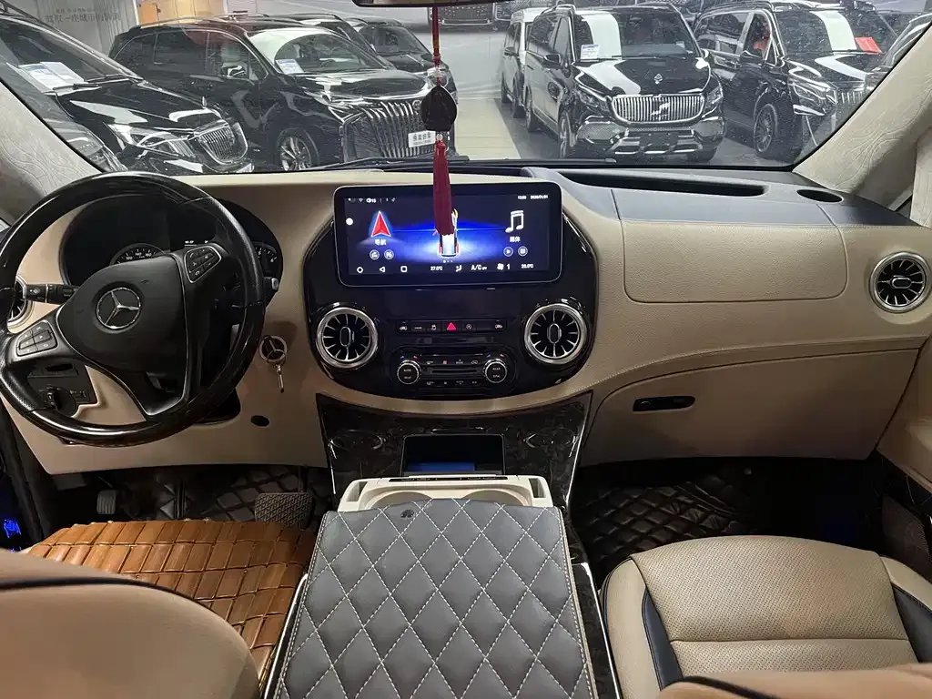 Mercedes-Benz Vito 2021 из CN, фото 10