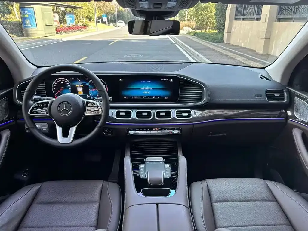 Mercedes-Benz GLE — фото 7