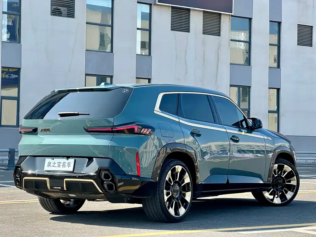 BMW XM — фото 5