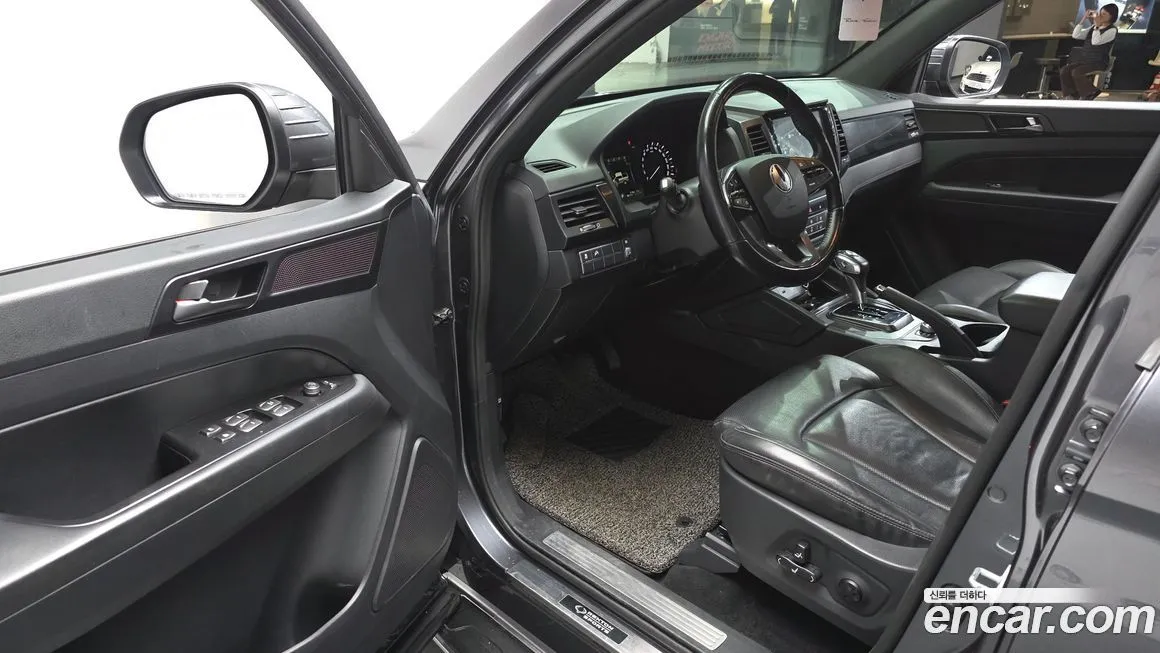 KG Mobility (Ssangyong) Rexton — фото 4