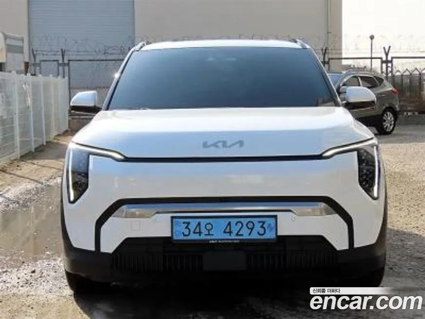 Kia EV3 — фото 2
