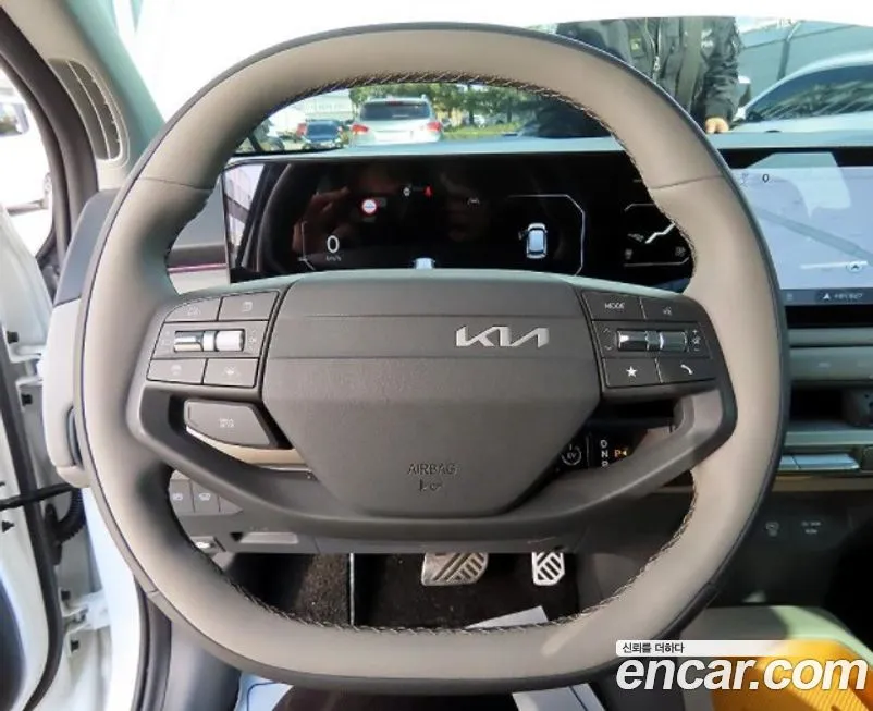 Kia EV3 — фото 4