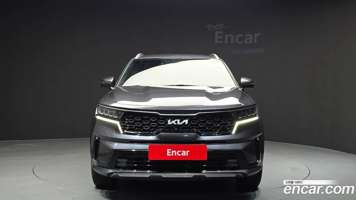 Kia Sorento 2023 из KR, фото 2
