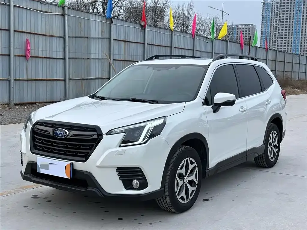 Subaru Forester 2022 из CN, фото 1