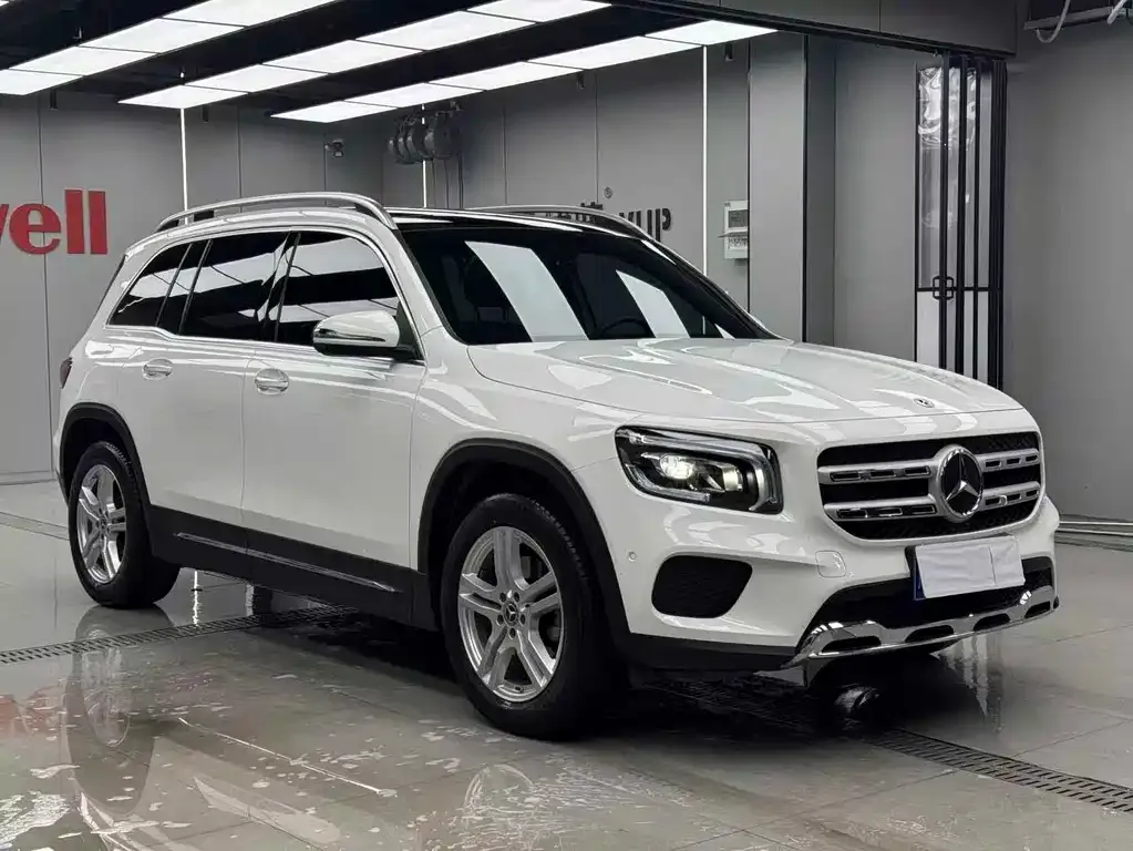 Mercedes-Benz GLB — фото 9