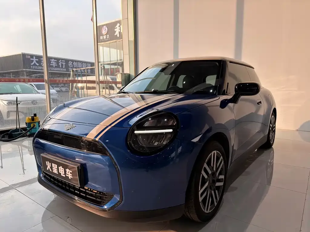 MINI Cooper EV 2025 из CN, фото 1