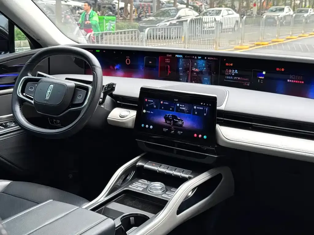 Lincoln Nautilus 2023 из CN, фото 6