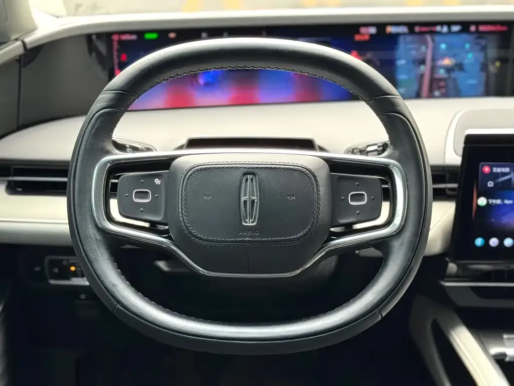 Lincoln Nautilus 2023 из CN, фото 5