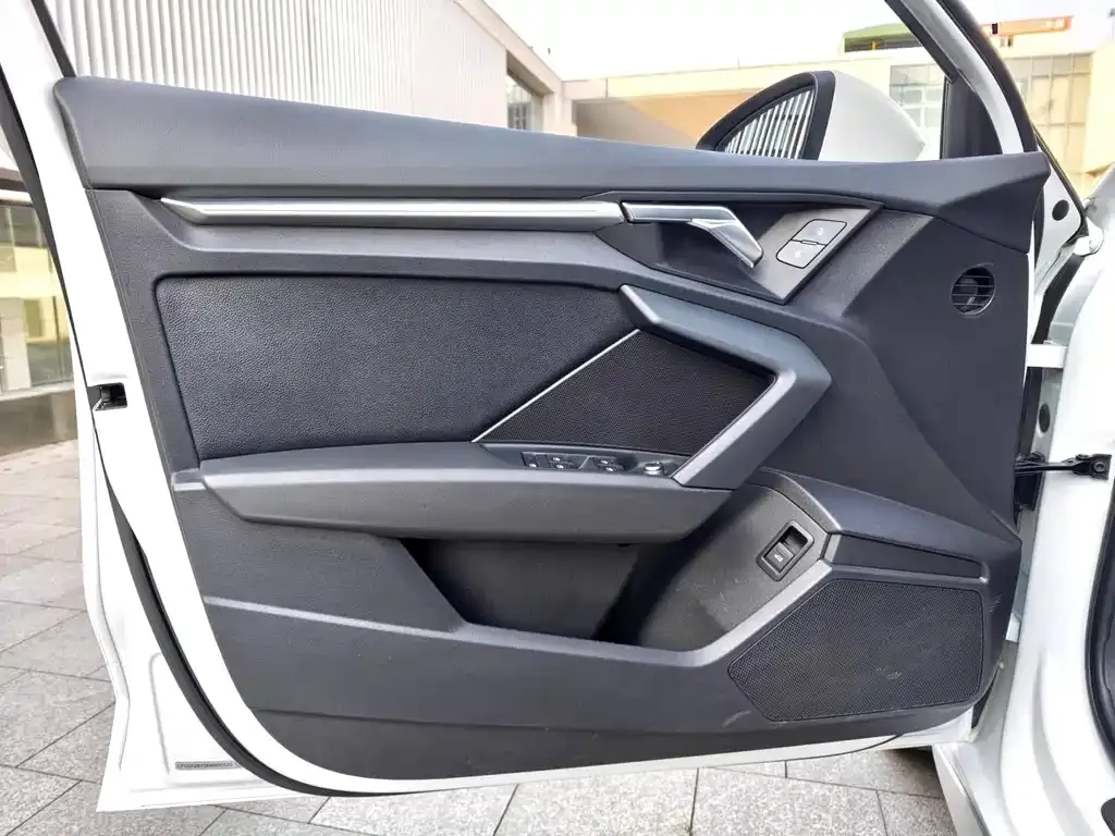 Audi A3 2021 из CN, фото 2