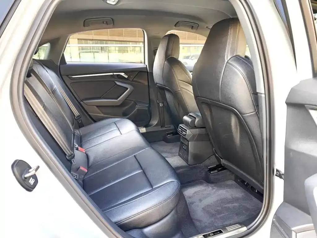 Audi A3 2021 из CN, фото 8