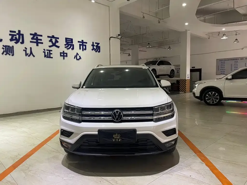 Volkswagen Tharu — фото 4