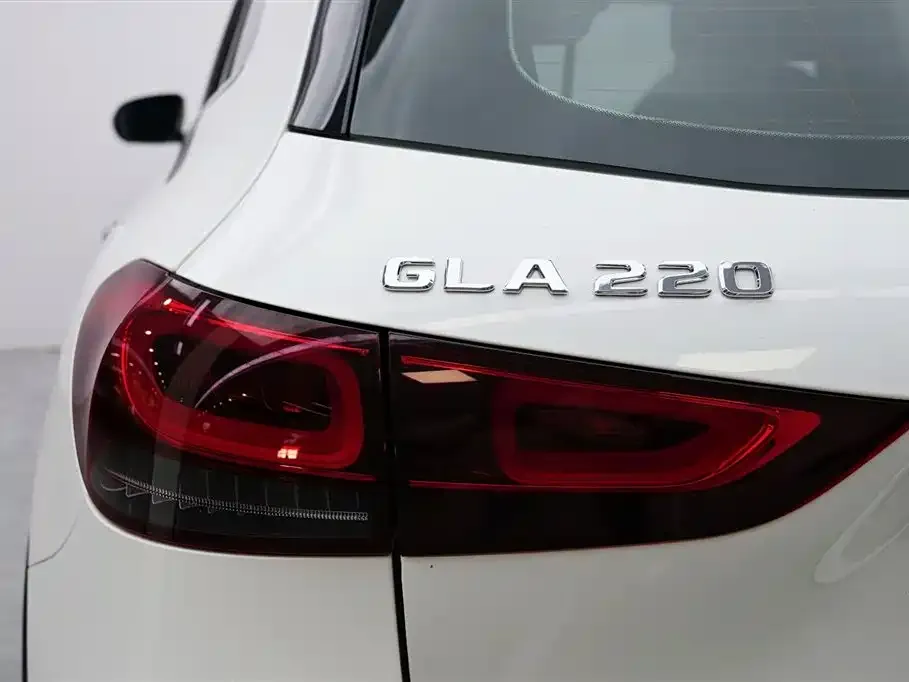 Mercedes-Benz GLA 2023 из CN, фото 10
