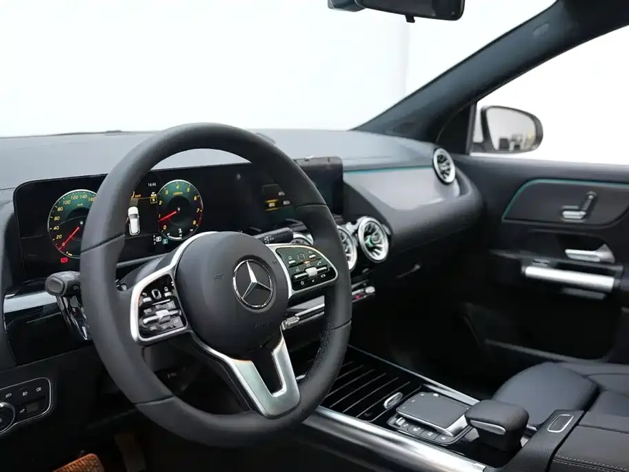Mercedes-Benz GLA 2023 из CN, фото 6
