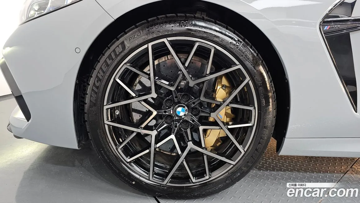 BMW M8 2025 из KR, фото 5