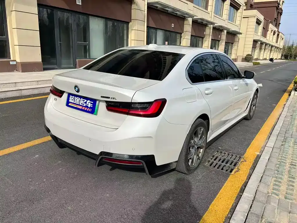 BMW i3 — фото 5