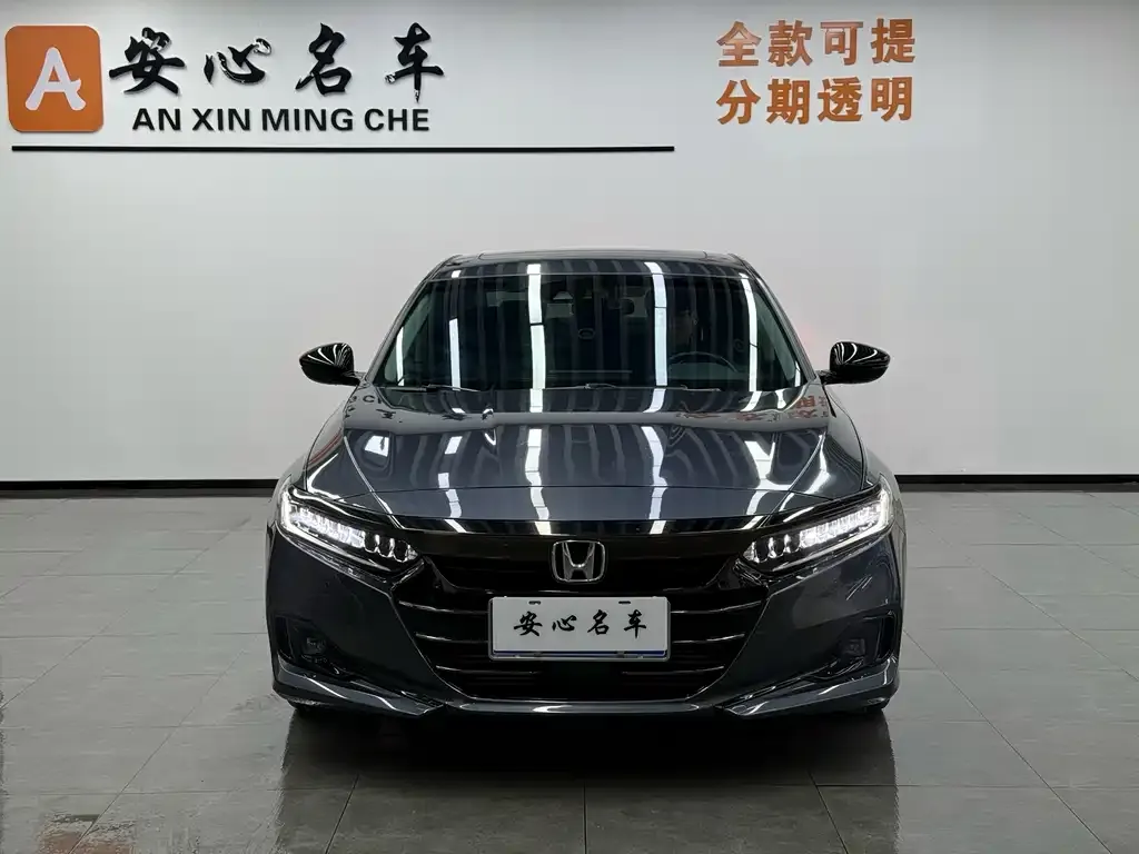 Honda Accord — фото 8