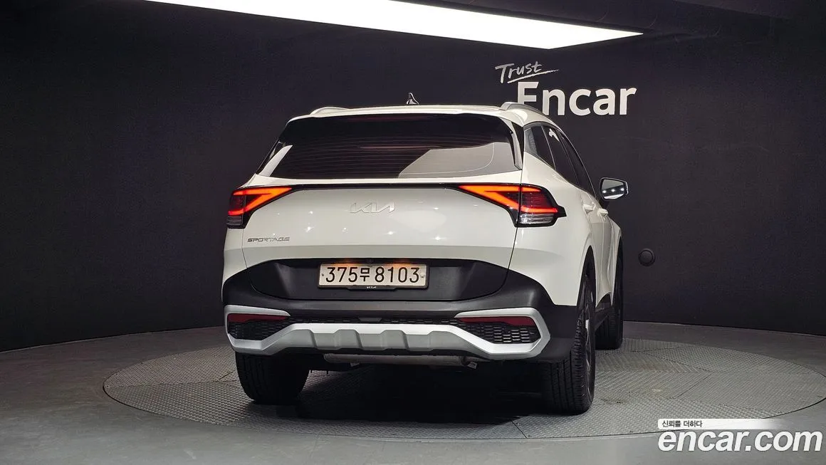 Kia Sportage — фото 7