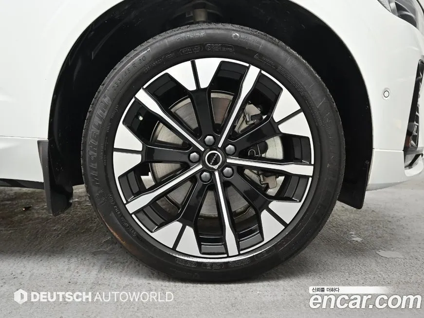 Volvo XC60 2026 из KR, фото 6
