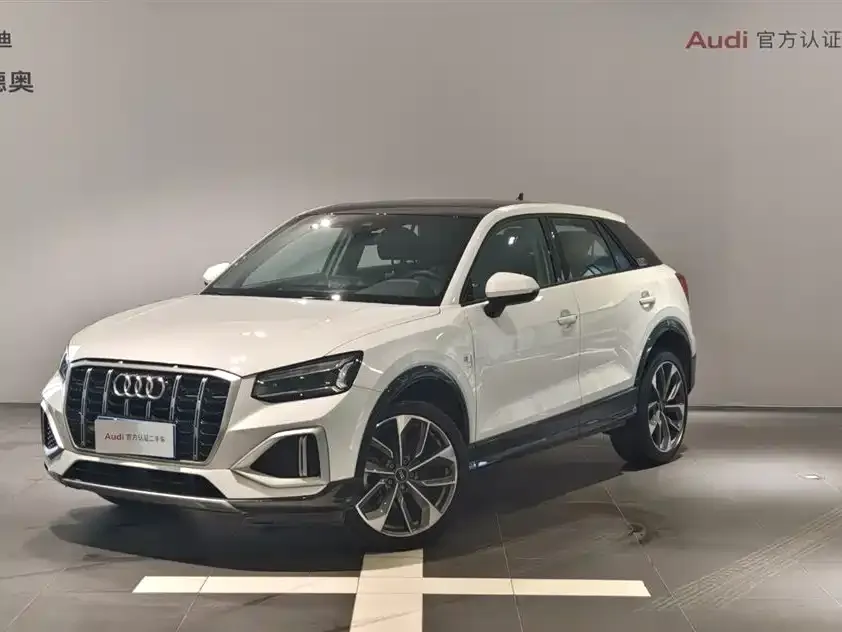 Audi Q2L 2025 из CN, фото 1