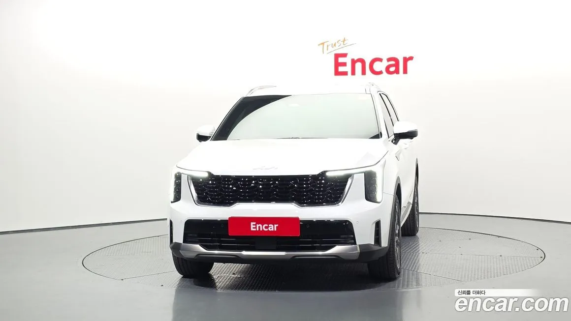 Kia Sorento — фото 8