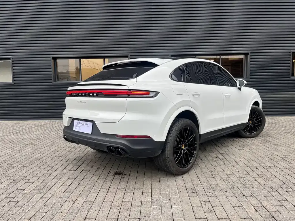 Porsche Cayenne — фото 3