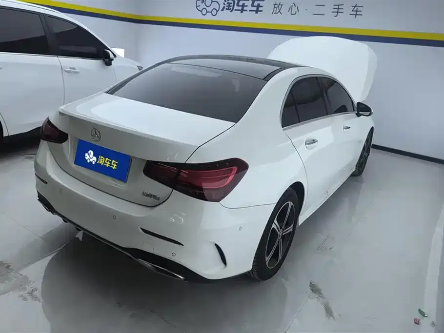 Mercedes-Benz A-Class 2023 из CN, фото 9