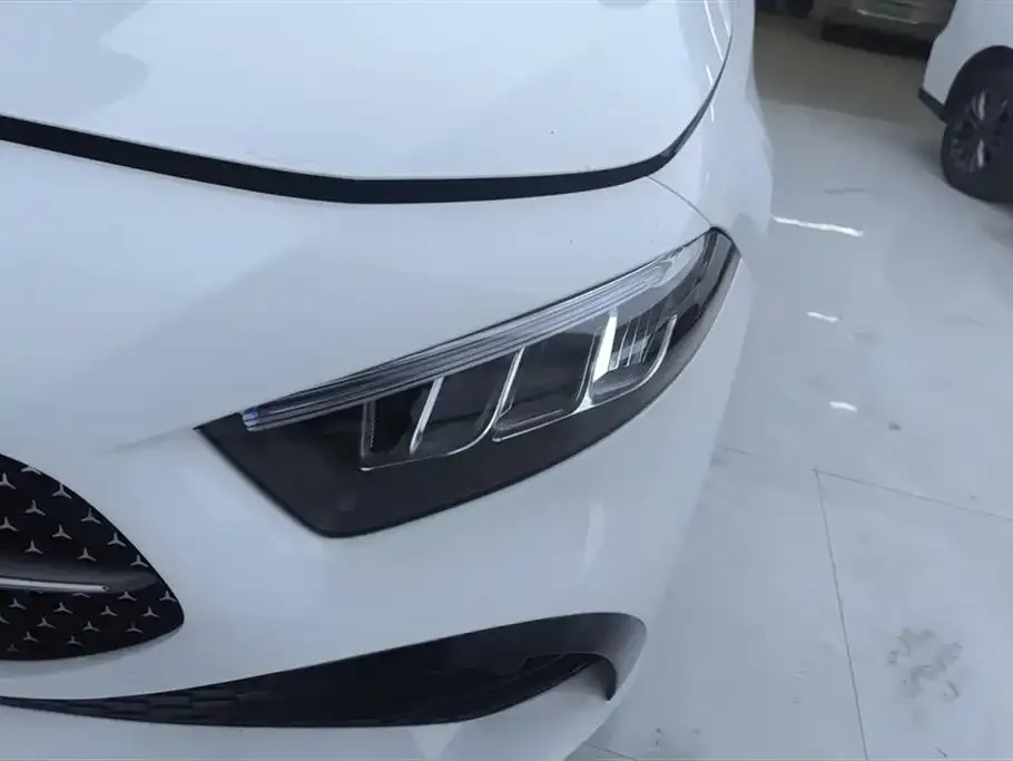Mercedes-Benz A-Class 2023 из CN, фото 3