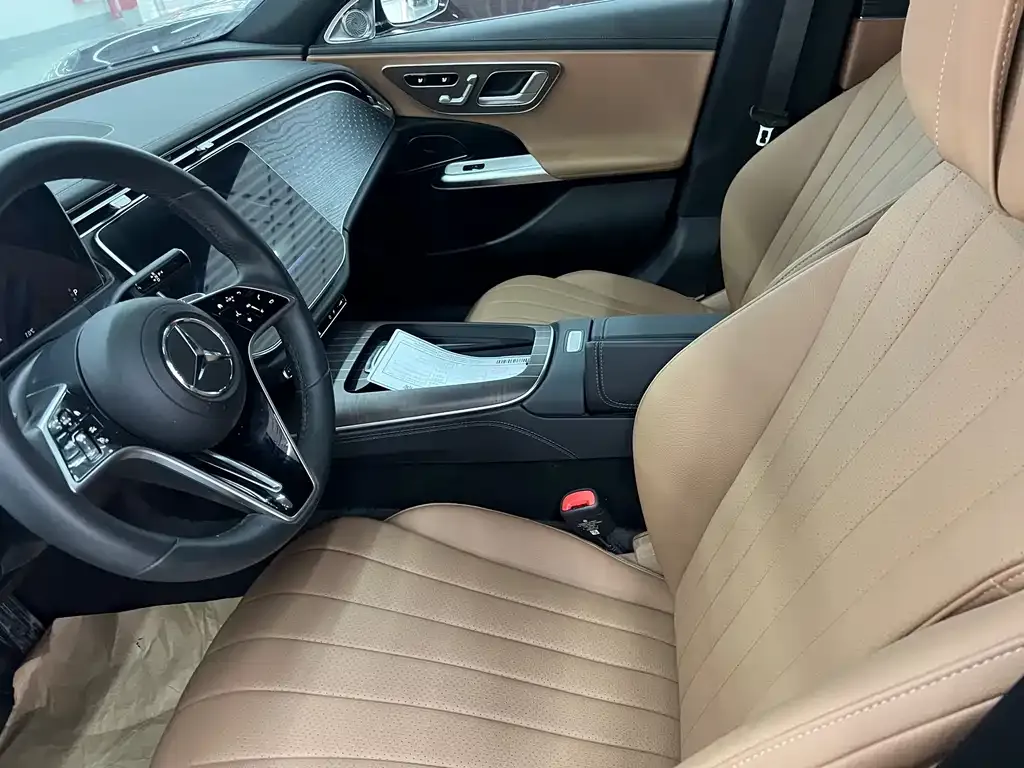 Mercedes-Benz E-Class 2025 из CN, фото 3
