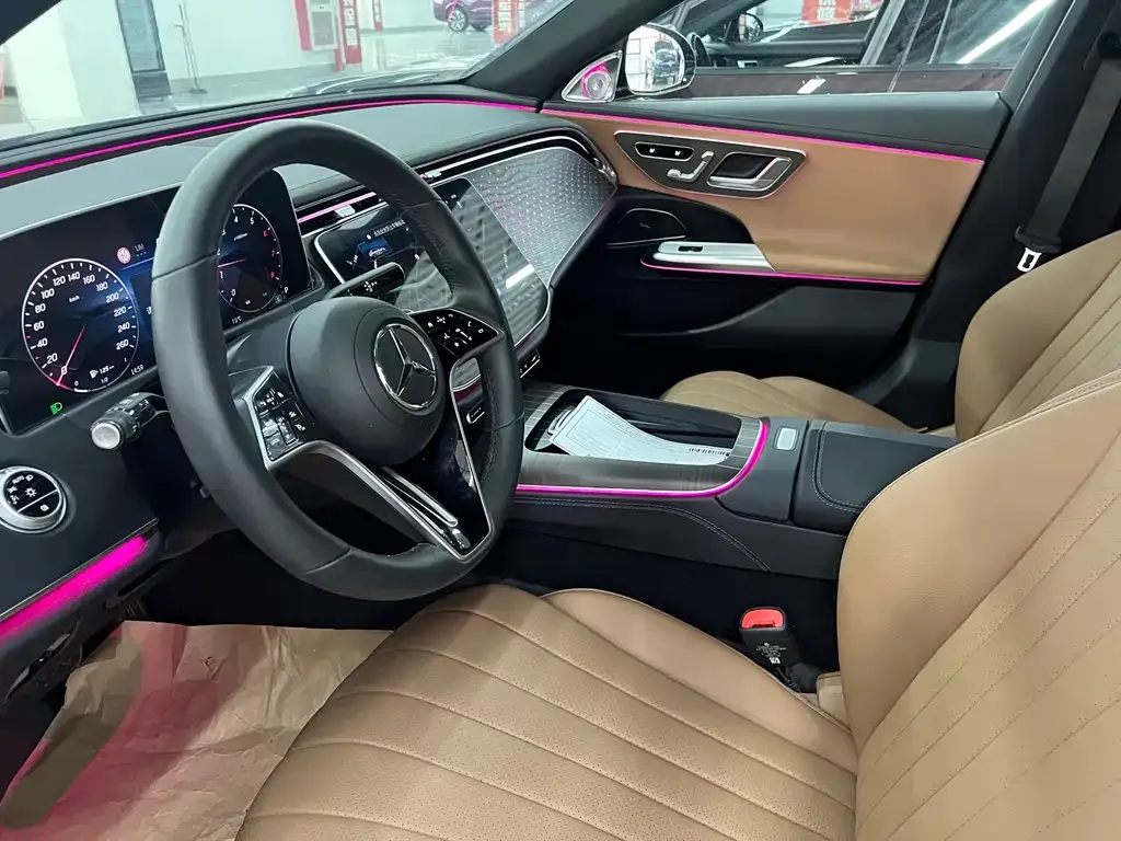 Mercedes-Benz E-Class 2025 из CN, фото 5