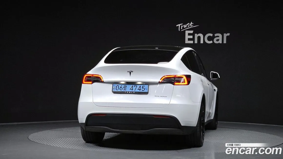 Tesla Model Y 2023 из KR, фото 5