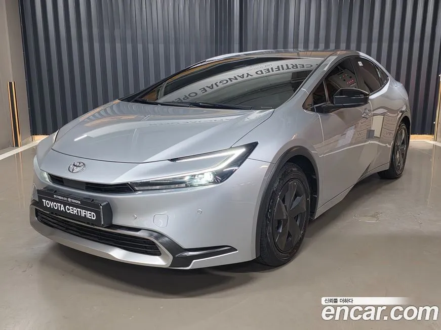 Toyota Prius 2024 из KR, фото 1