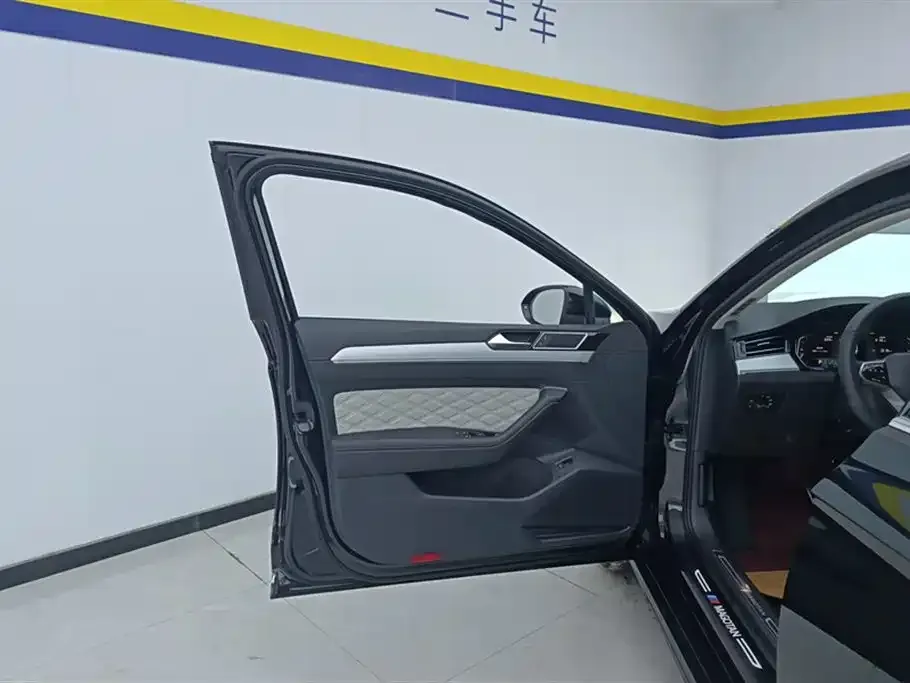 Volkswagen Magotan 2024 из CN, фото 4