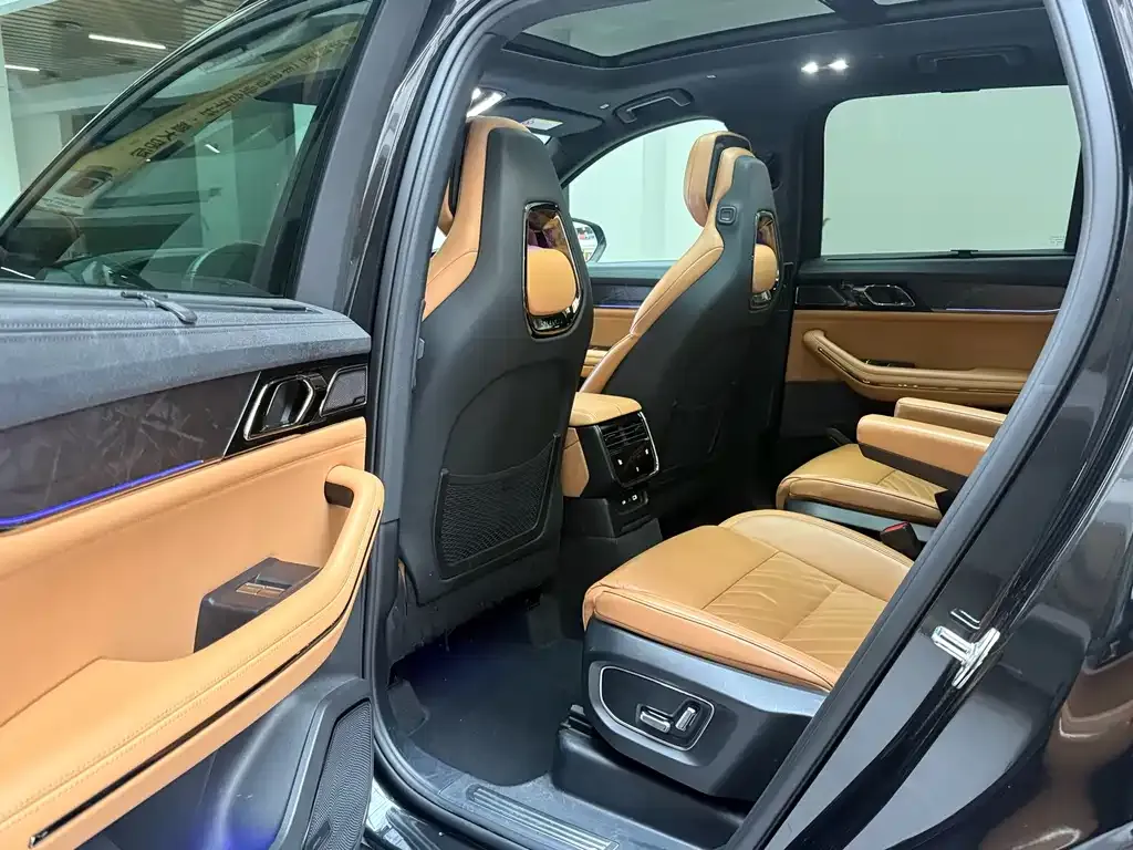 Lynk & Co 09 PHEV 2022 из CN, фото 5